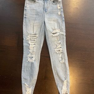 America Eagle curvy, high rise, jegging crop. Sz 4